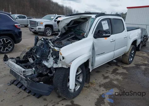 2017 Toyota Tacoma Limited из США, поврежденный, VIN 5TFGZ5AN1HX062053